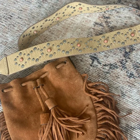 🛑SOLD Rebecca Minkoff Boho Tan Suede Fringe Crossbody Embellished Strap Handbag - Picture 3 of 13